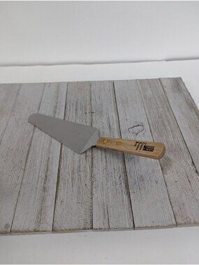 Stainless Steel Pie Spatula Server 9 1/2" Wood Handle